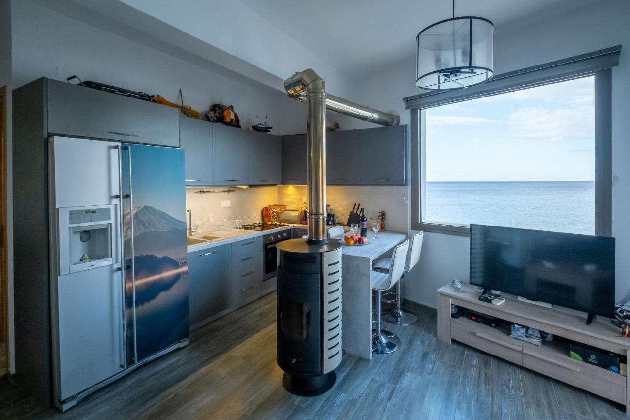 Апартаменты Seaside Flat With Hydromassage Мохлос Экстерьер фото